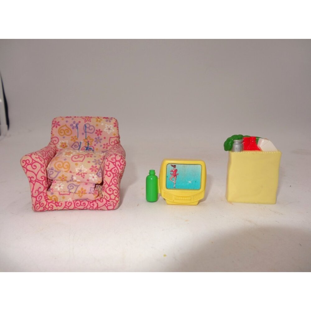 2006 Fisher Price Loving Family Cushioned Pink Living Room Chair TV Grocery Food